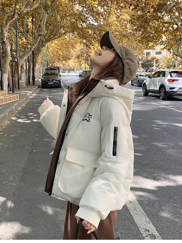 Женская короткая теплая зимняя куртка с капюшоном