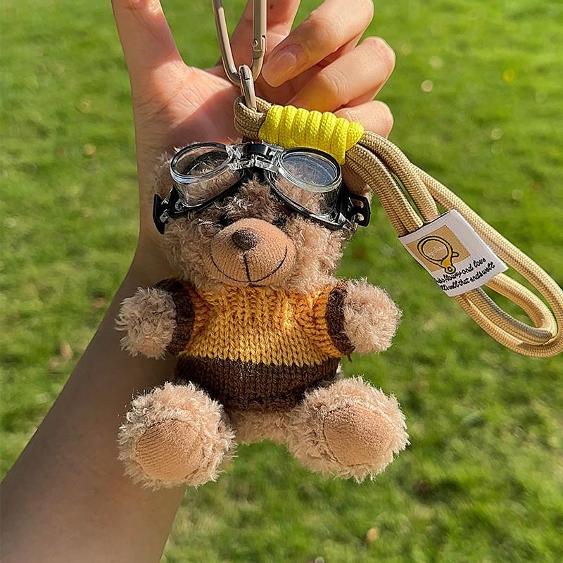 Плюшевый мишка Стильный брелок в виде медведя с красочным свитером и очаровательным дизайном