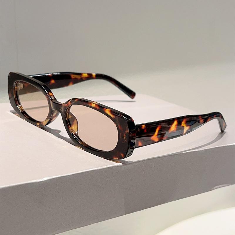 Y2K Vintage Rectangle Sunglasses Women Men Luxury Designer Punk Hip Hop UV400 Outdoor Shades