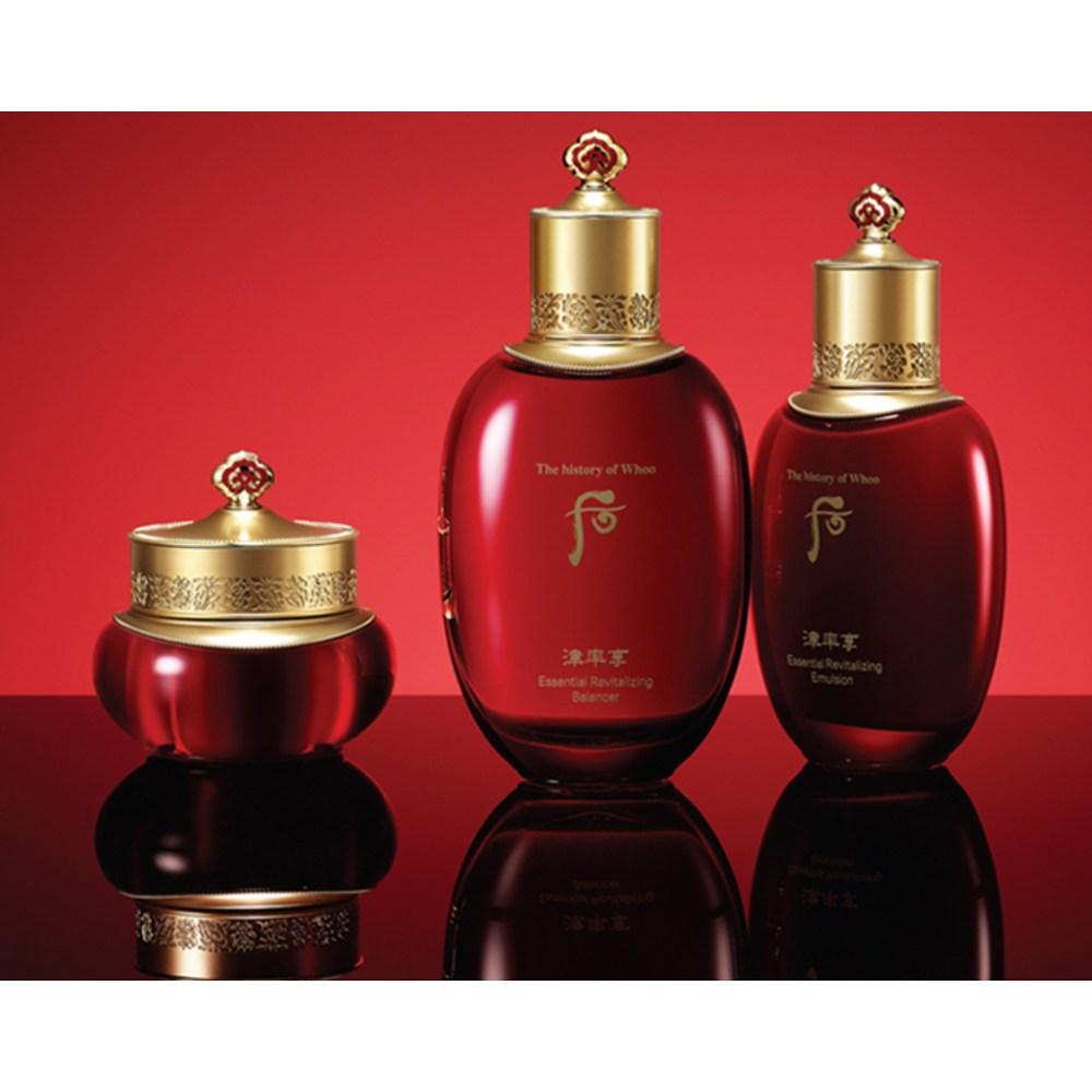 История Who Jinyulhyang Jinyul Балансир 150 мл + Лосьон 110 мл + Балансир 20 мл + Лосьон 20 мл + Эссенция 5 мл + Jinyulgo 10 мл + Подарочный пакет