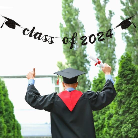 Выпускной баннер, привлекательный баннер для выпускного вечера 2024, прочный подвесной флаг для украшения выпускного сезона