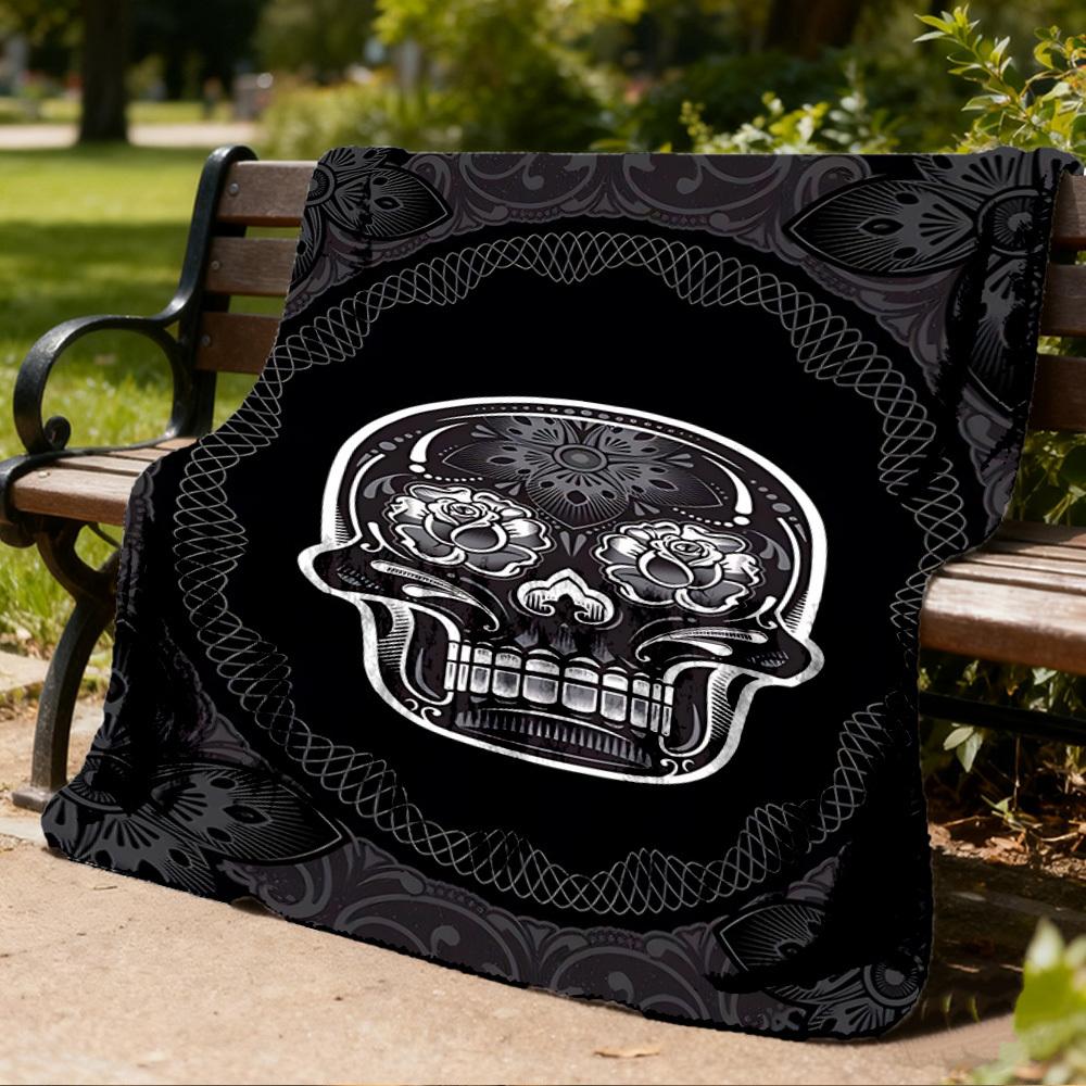 1pc Sugar Skull Decor Outdoor Flannel Blanket , Machine Washable Perfect Gift for Birthday , Holiday Travel Accessory , Durable Material