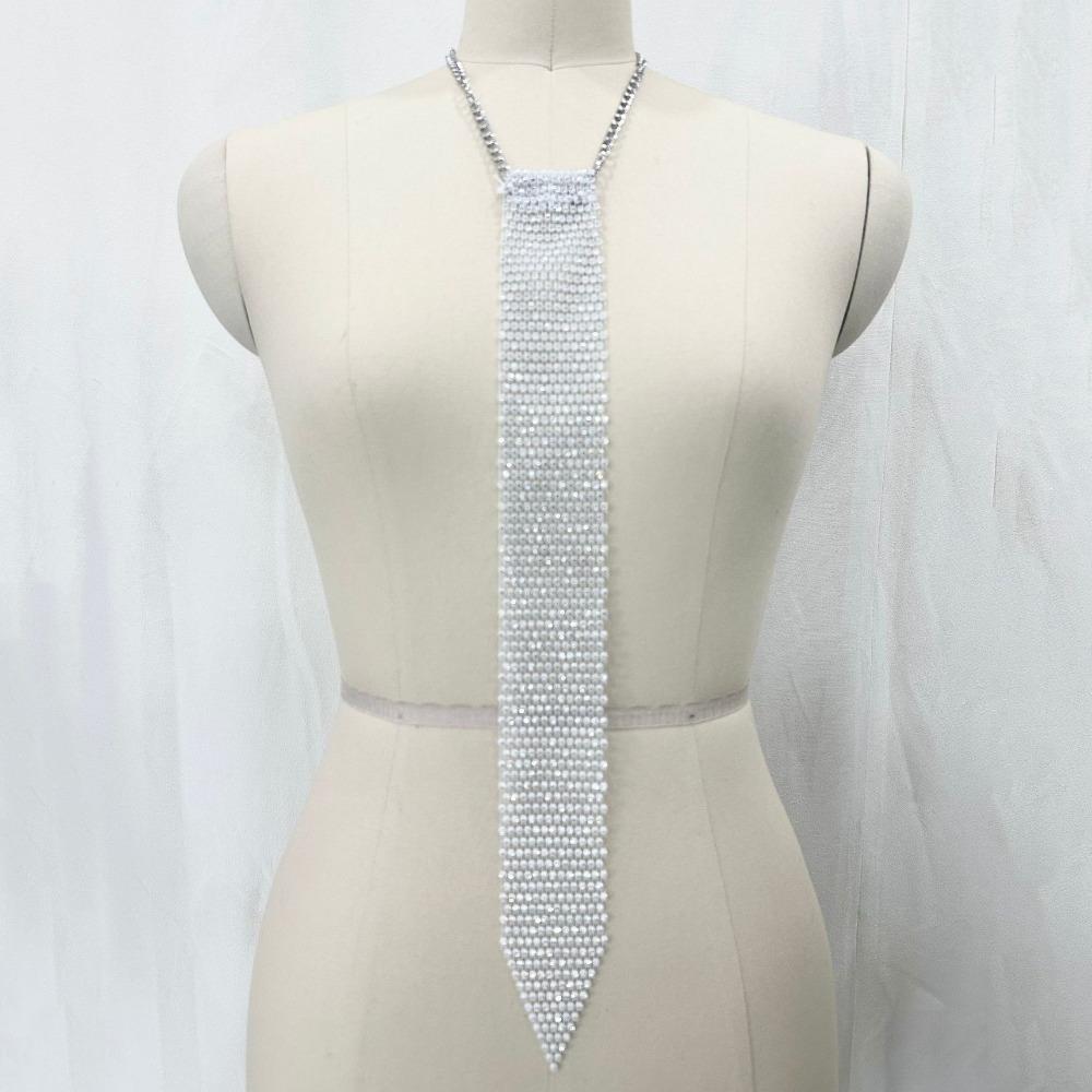Fashion Narrow Crystal Rhinestone Neck Tie Adjustable Necklace Metal Sequin Necktie Soft Gold Glitter Cravat Suit Accessories