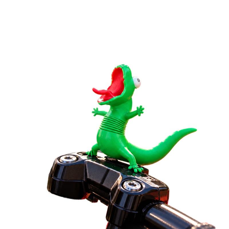 Motorcycle Accessory Funny Spring Wobbling Screaming Lizard Handlebar Ornament
