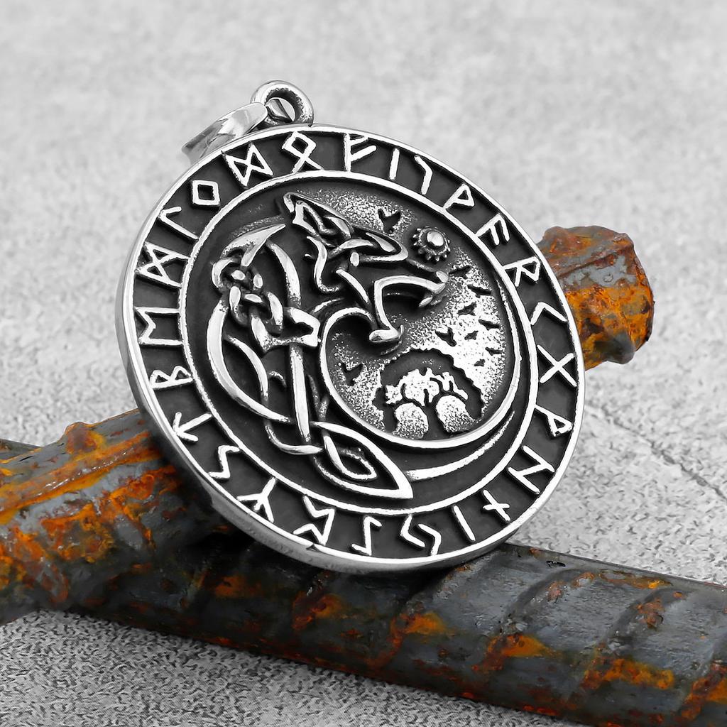 Norse Mythology Viking Wolf Necklaces Men Stainless Steel Viking Runes Vegvisir Amulet Pendant Scandinavian Vintage Male Jewelry
