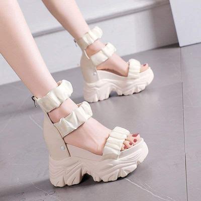 Женские спортивные сандалии на танкетке в сказочном стиле, лето 2025 - Маленький размер, Толстая подошва, Внутреннее увеличение роста