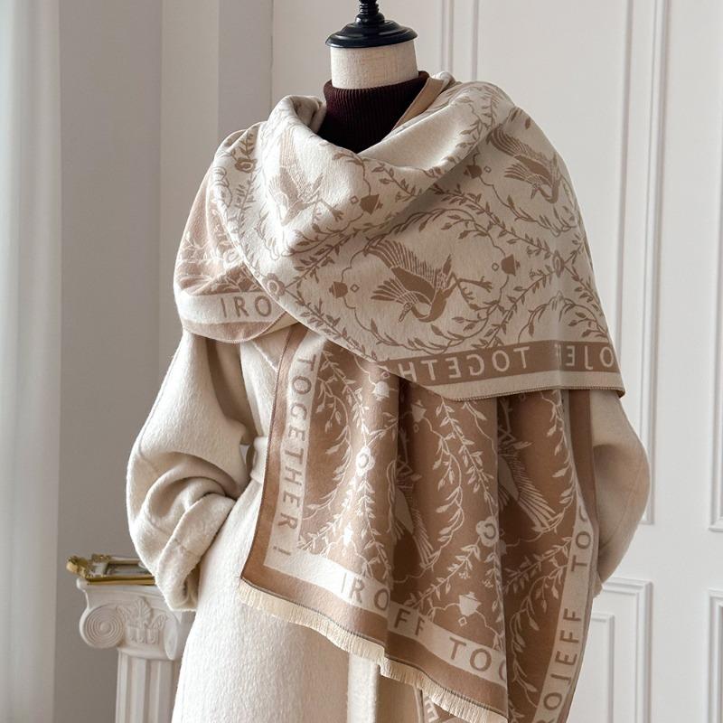 Retro Printed Letters Light Luxury Warm Coat Shawl Thickened Neck Protection Scarf Temperament Autumn and Winter Cold Women