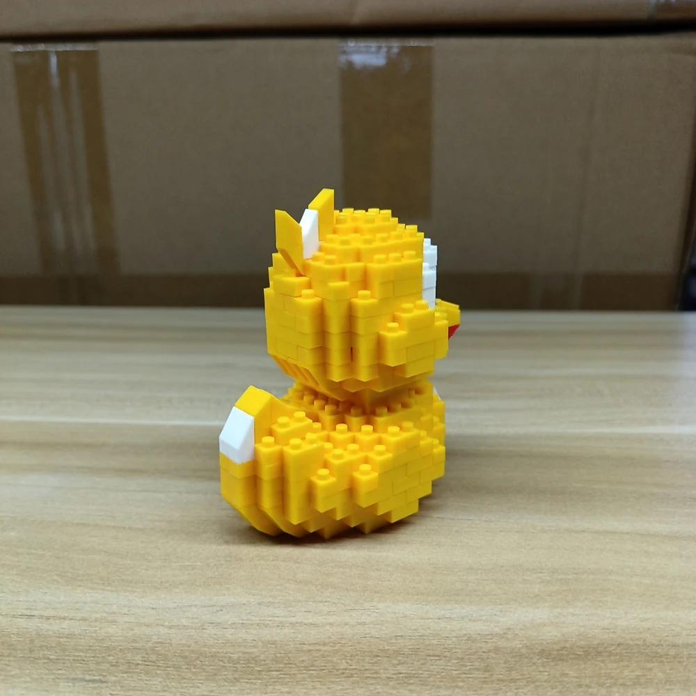 Little Yellow Duck Puzzle Assembly Building Blocks Toys Animal Series 3D Model Micro Mini Diamond Bricks Pig Panda Hamster Snail