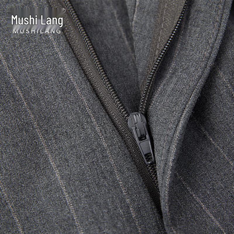 Мужской деловой костюм-тройка MUSHILANG из смесовой шерсти в полоску