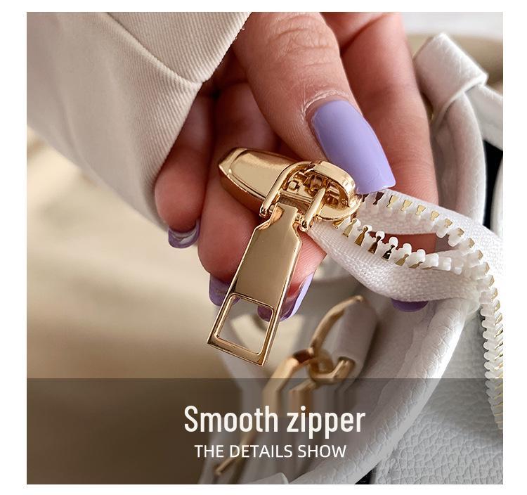 Retro Women's Fashion Tote & Crossbody Handbag