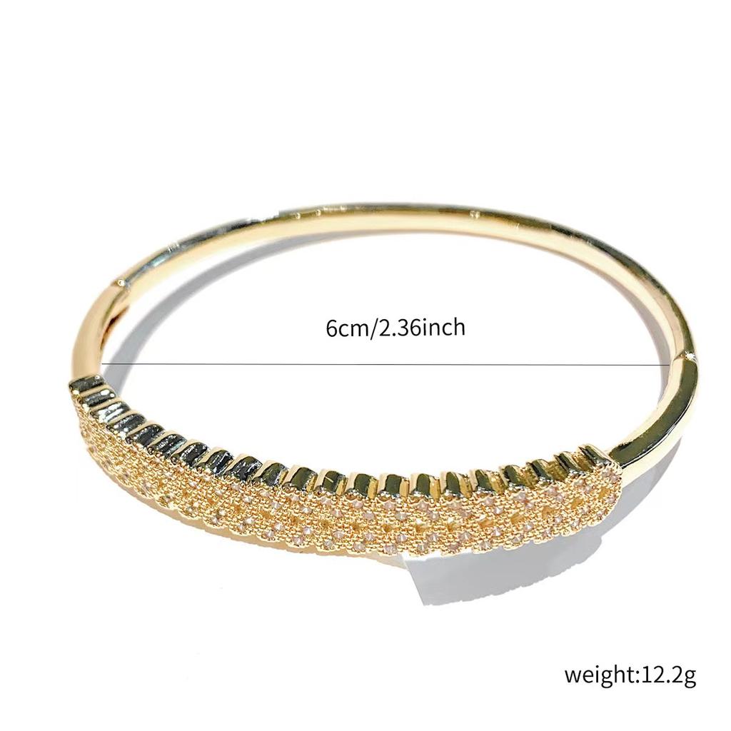 New High-end Design Versatile Butterfly Bracelet Fashionable and Exquisite Gift