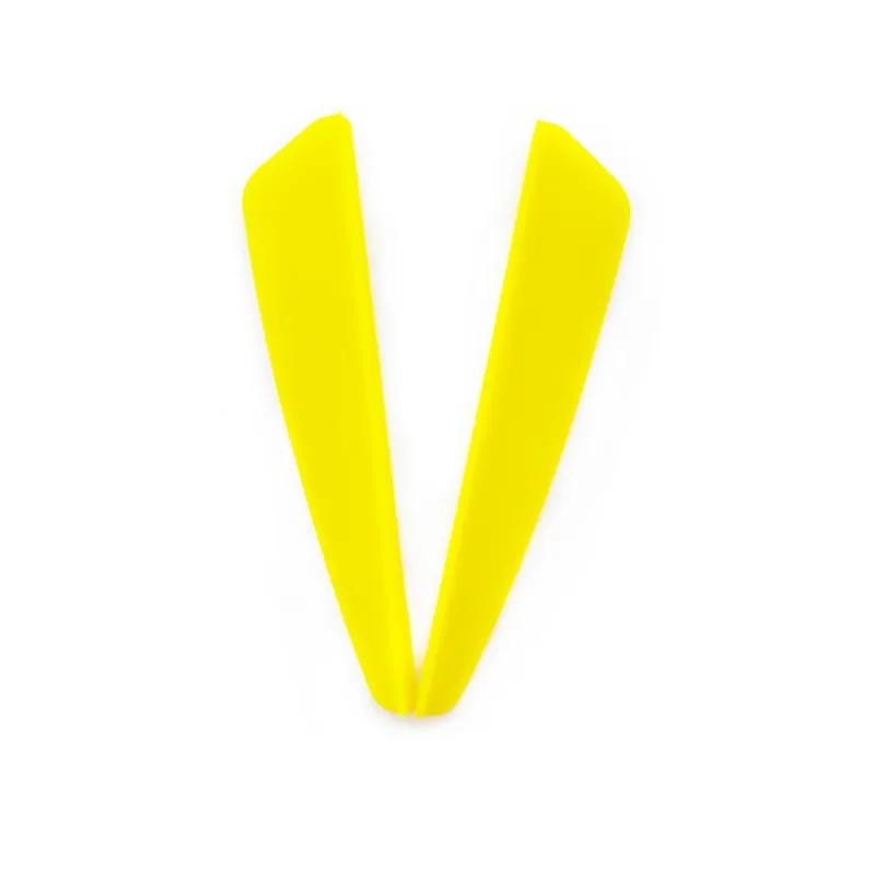 100 шт. перьев для стрел 1,8/2 дюйма, перья из ТПУ, аксессуары для охоты и стрельбы, 7 цветов, подходят для стрел 6,25/7,5 дюймов