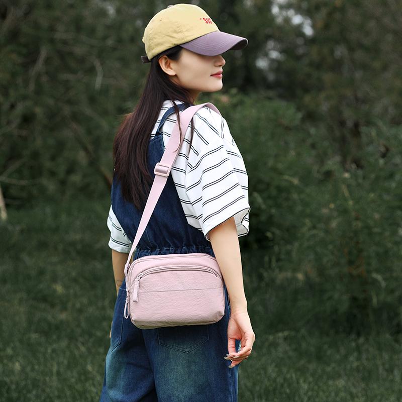 Женская легкая сумка через плечо