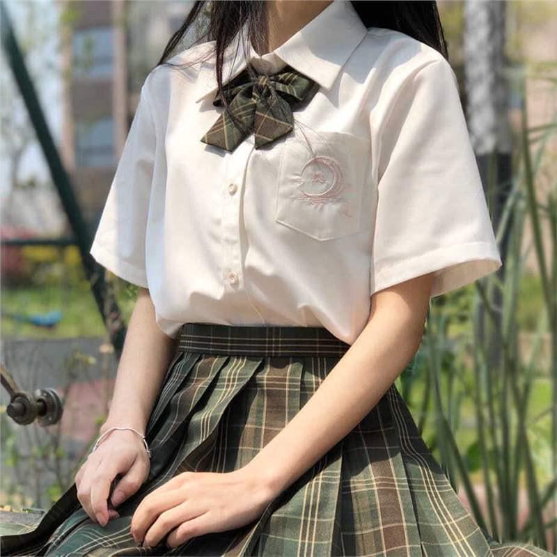 Женская рубашка с длинным рукавом в школьном стиле с вышивкой журавля