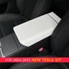 Для Tesla Model Y Launch Juniper 2025 Model 3 Highland 2024 Белая кожаная центральная консоль Рамка беспроводной зарядки Чехол