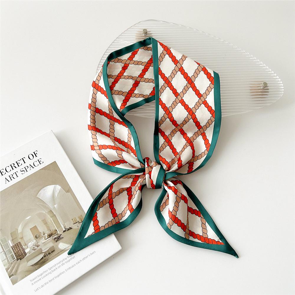 Новые шарфы Шелковые шарфы Женские весенние и осенние длинные декоративные профессиональные шарфы Летние тонкие стили в сочетании с рубашками Стильные