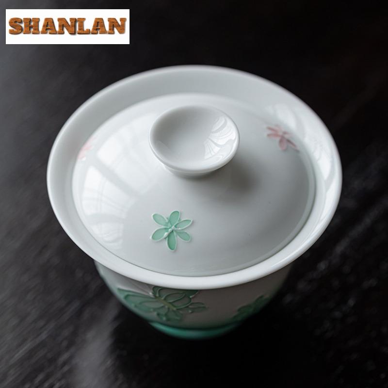 100ml High Foot Pile Painting Butterfly Gaiwan Handmade Tea Tureen Tea Bowl With Lid Kit Tea Maker Cover Bowl Tea Services Gift