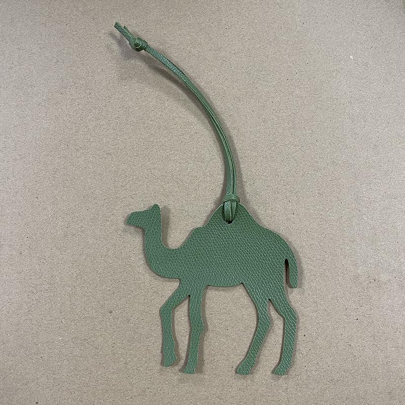 Милый кожаный верблюд брелок для ключей рюкзак кулон животное женская сумка шарм аксессуары