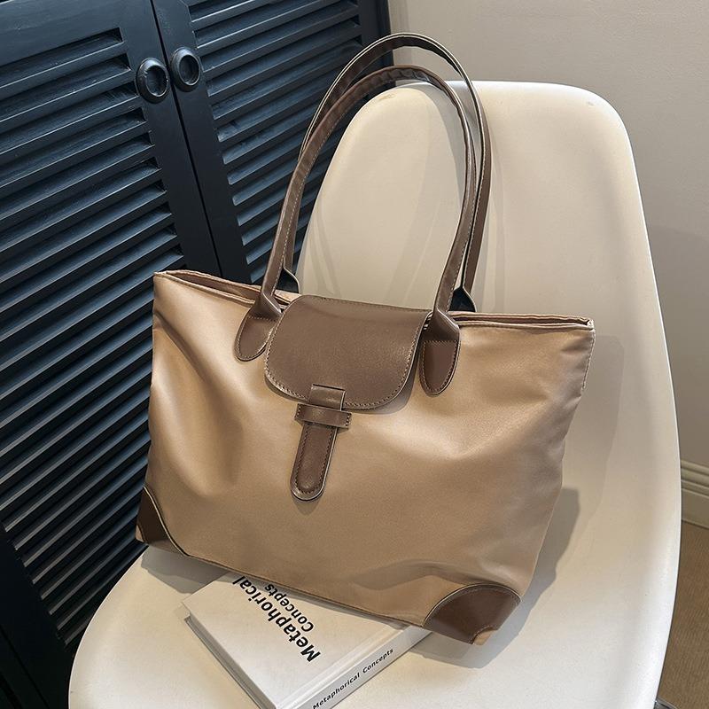 Дизайнерская роскошная нейлоновая женская сумка светлого цвета, контрастная большая вместительная сумка для покупок на одно плечо