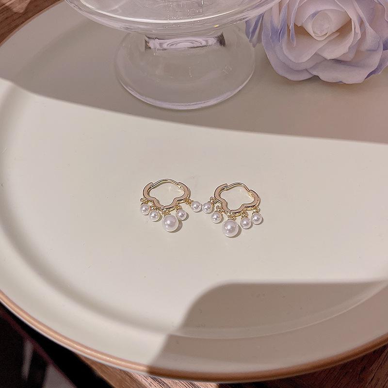 Серьги-пусеты из серебряных игл S925 с облачным жемчугом - Модные универсальные пусеты для женщин