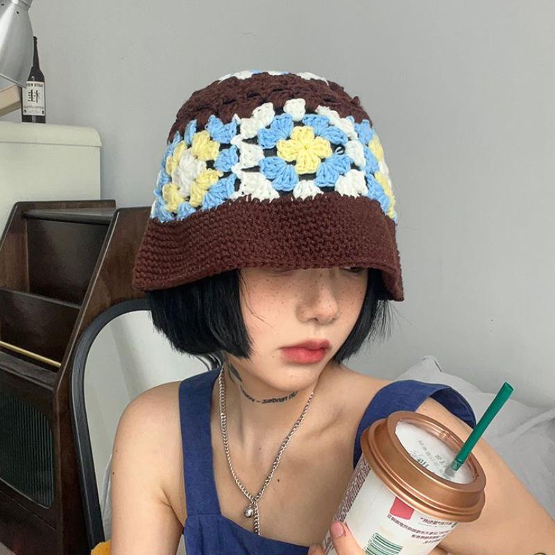 Handmade Crochet Flower Bucket Hat for Girls Korean Hot Travel Beach Panama Caps Design Knitted Hat Winter Beanie Wool Warm Cap