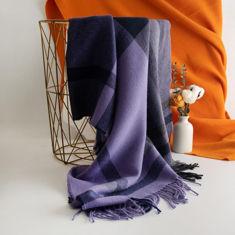 Faux Cashmere Scarf with Plaid Pattern, Thick and Warm, Long Length, Perfect for Autumn and Winter Seasons.