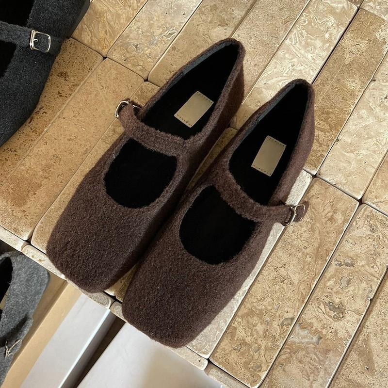 Абсолютно! Туфли Мэри Джейн Женские 2025 Новые Ретро Квадратный Носок Мелкий Вырез Мягкая Подошва с Юбкой Французский Вечерний Стиль Мао Мао Одинарные Туфли