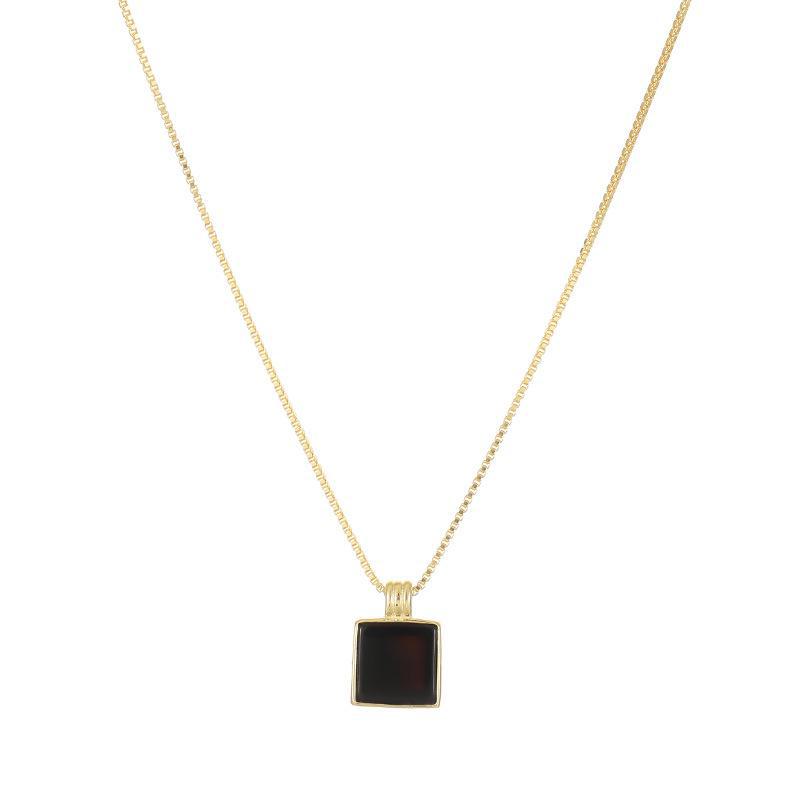 Banyan Tree S925 Silver Black Agate Square Pendant Necklace for Women - Minimalist High-end Clavicle Chain