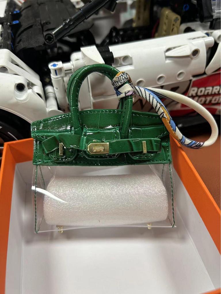 Exquisite Mini Platinum Bag Pendant for Car Keys & Earphones - Perfect for Internet Celebrity Style