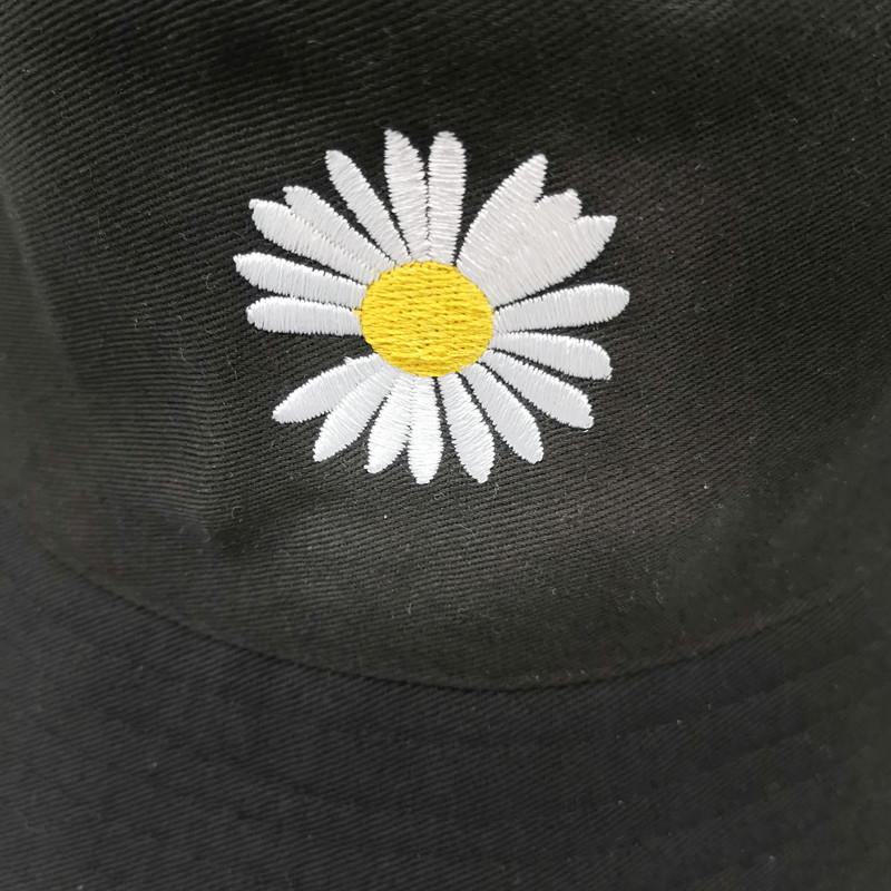 New Double-side Unisex Harajuku Bucket Hat Fishing Outdoor Cap Women Bucket Fishing Hat Sunscreen Daisy Embroidery Fisherman Hat