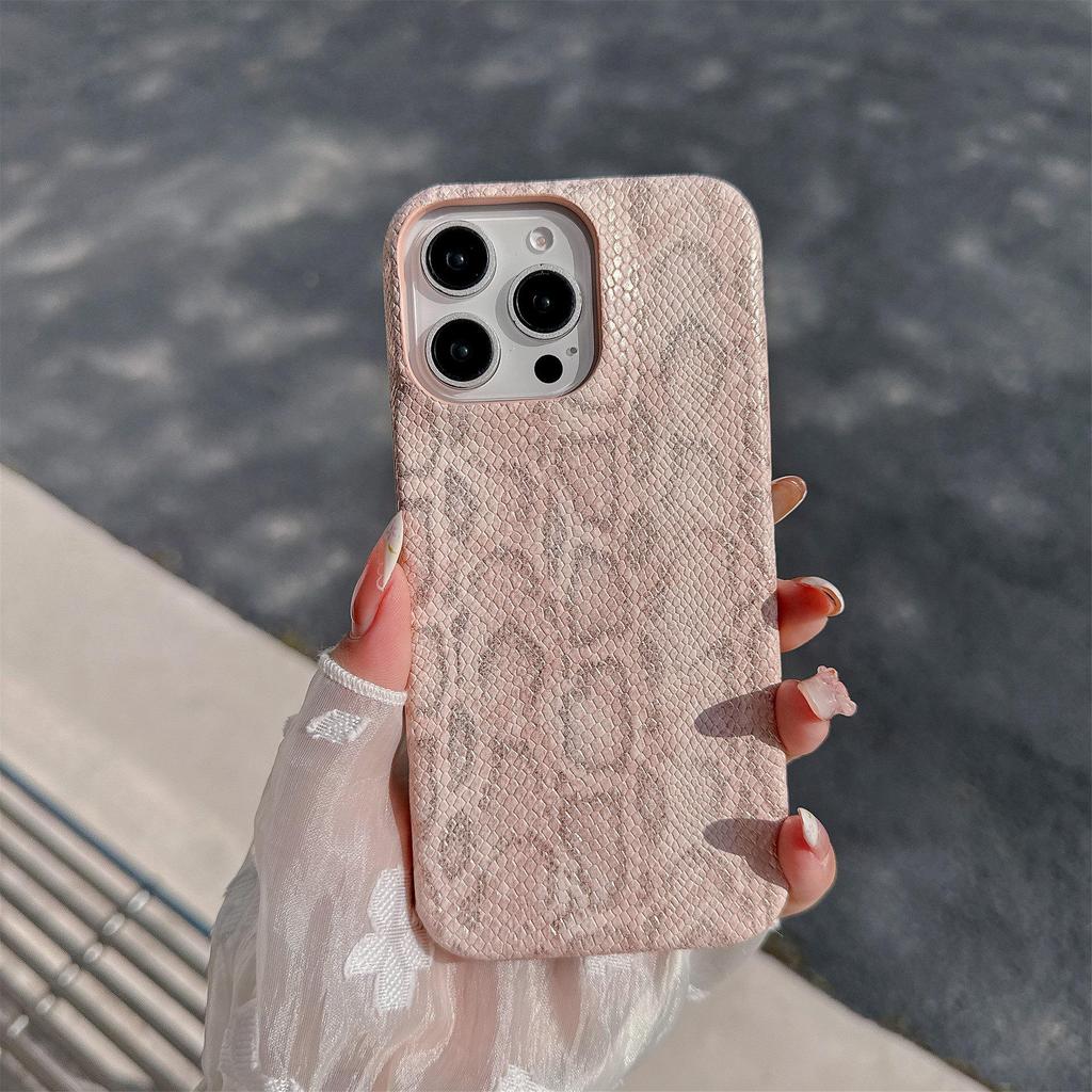 Роскосный противоударный чехол с текстурой змеиной кожи для iPhone 17 Pro Max и Apple 16