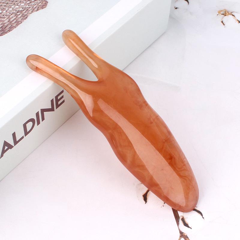 Скребок гуаша из смолы для массажа носа и лица