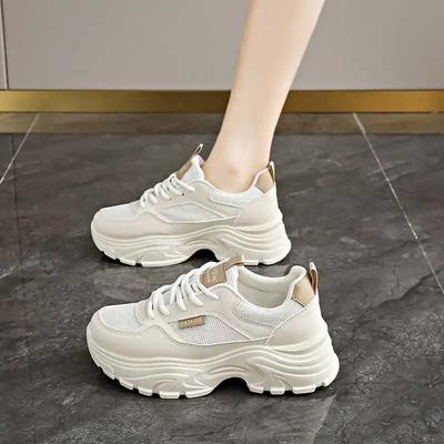 Женская обувь – Кроссовки