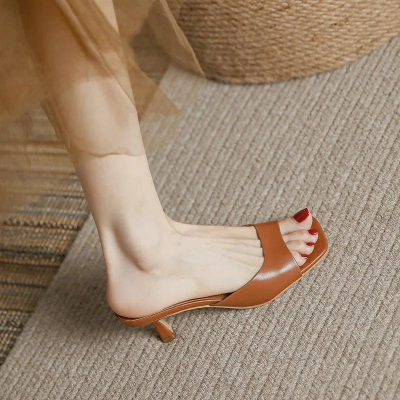 Fashion Bout carré talon haut été en cuir balle série sandales à talons aiguilles pantoufles pour femmes