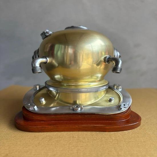 Водолазный шлем ВМС США Mark V с базой Реплика Латунное декоративное изделие