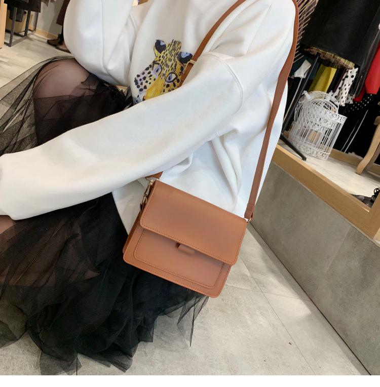 Маленькая сумочка от SCIONE