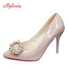 Мода Aphixta Горячие 10см Туфли-стилет Жемчужная пряжка Градиентные лодочки Женская обувь Лакированная кожа Супервысокий Заостренный носок Супербольшой 48 49 50