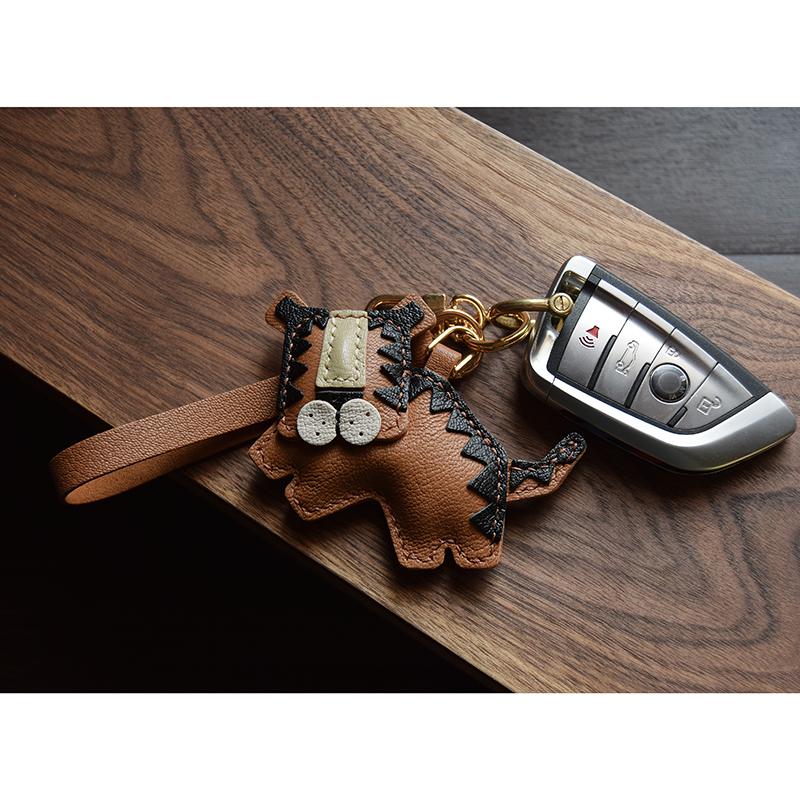 Тигр/дизайнер, оригинальная, ручная работа, овчина, сумка для ключей от машины, подвеска, персонализированный нишевый подарок, мужской и женский брелок