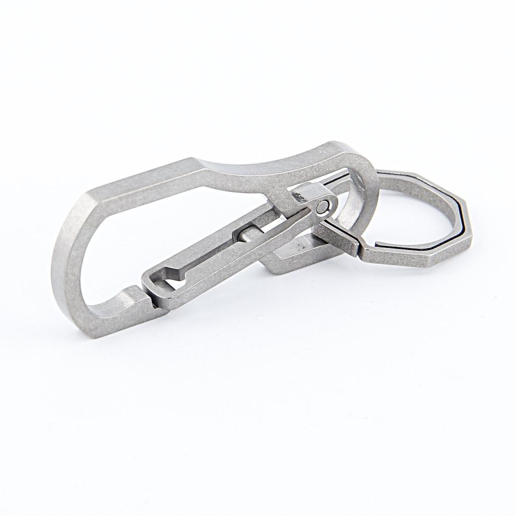 Titanium Keychain Hook EDC Tool Max Load Capacity 50kg Keychain for Hiking Camping Outdoor Multi-Tool (Titanium)