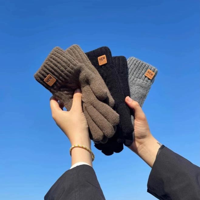 Перчатки для велоспорта, двухслойный бархат и толстый сенсорный экран, ветрозащитные, теплые, для мужчин и женщин, однотонные трикотажные модные корейские перчатки