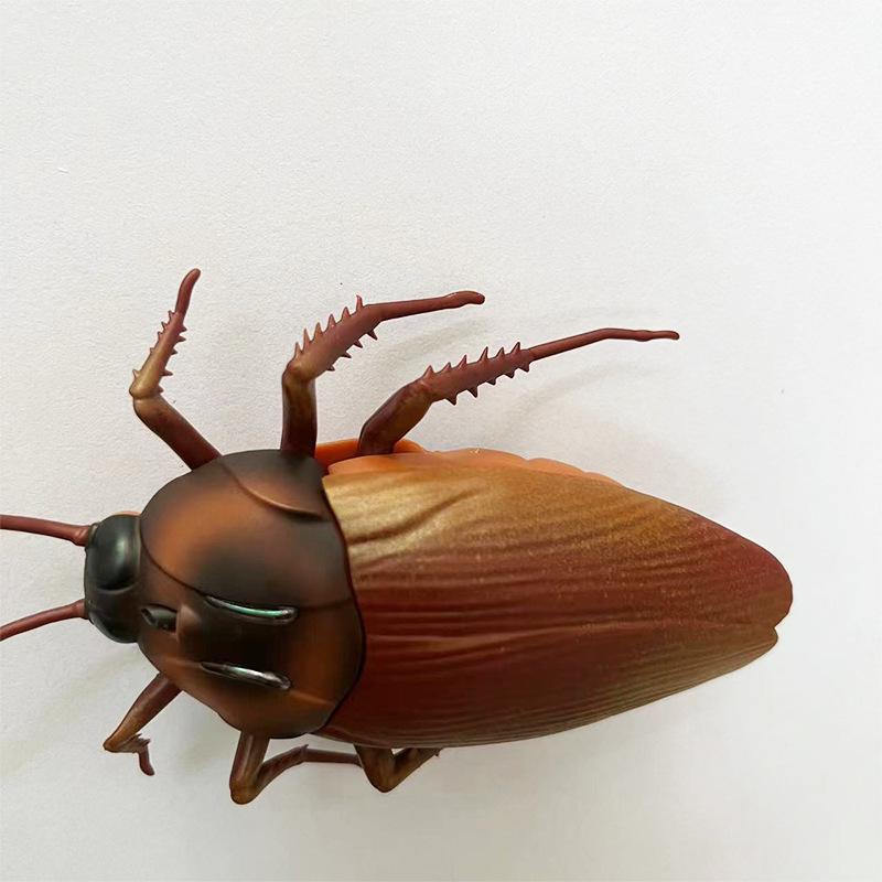 Трансграничный новый странный трюк, имитация индукции таракана, электрическая ползающая интерактивная игрушка, автоматическое преодоление препятствий, модель божьей коровки