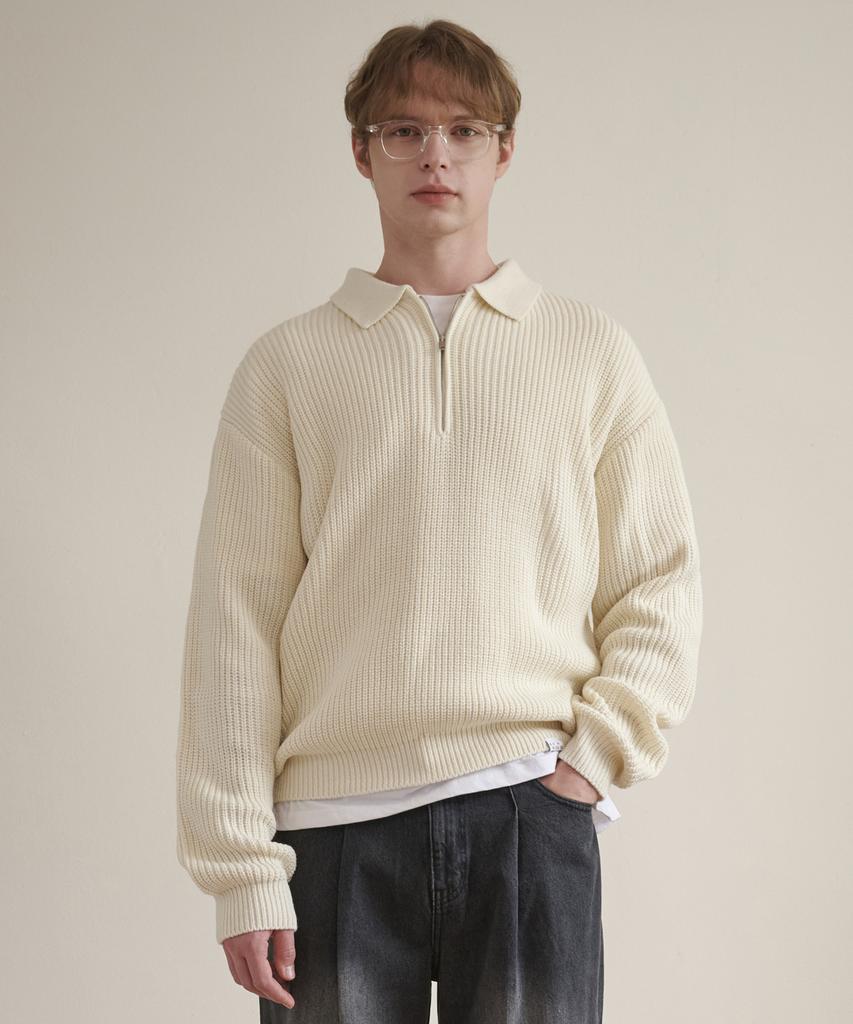 ESN Punched Collar Neck Half-Zip Knit Cream