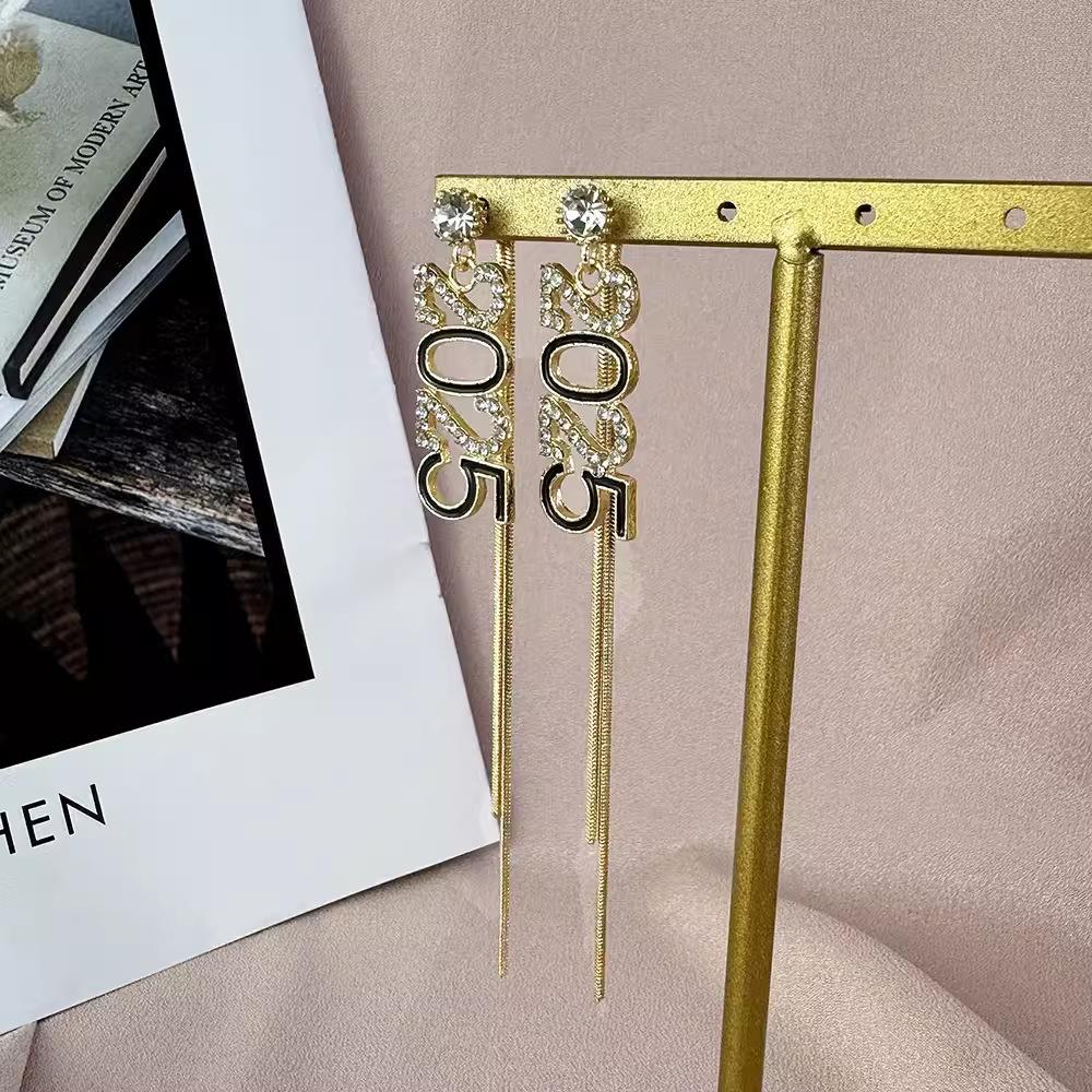 Серьги Digital 2025 демонстрируют темперамент, бахромчатая линия ушей с бриллиантами, изысканные и универсальные аксессуары