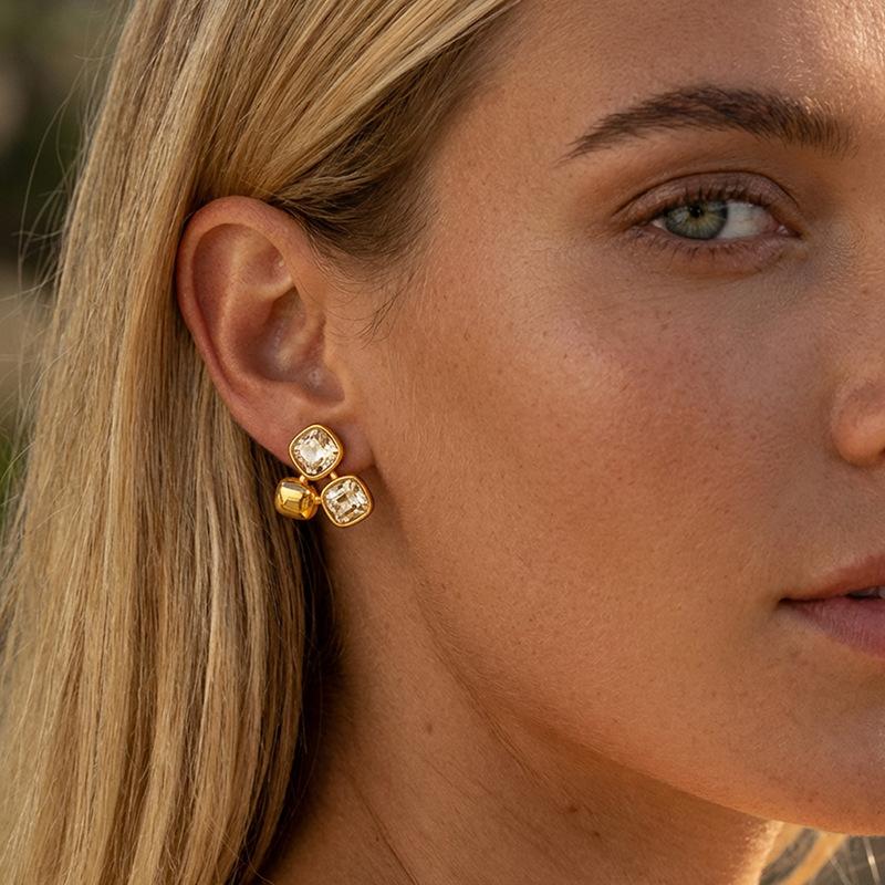 Retro Zircon Earrings Fashion 18k Gold-plated Stainless Steel Earrings Simple Jewelry for Women