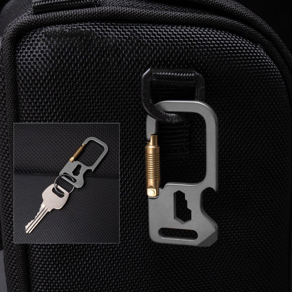 Титановый цинк Сплав цинка Автомобильный брелок Брелок Открывалка для бутылок Прочный Держатель для ключей Поход