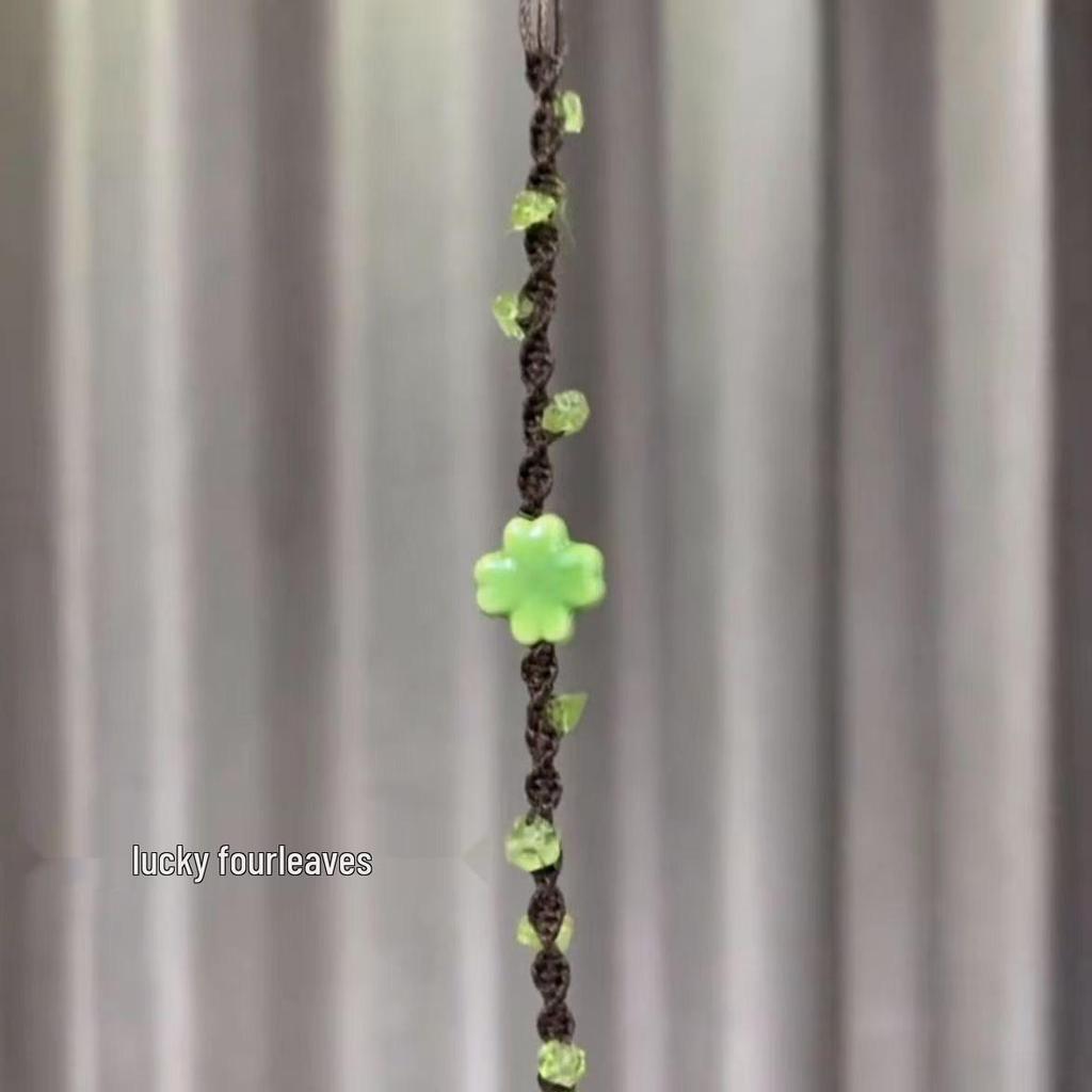 Летний браслет ручной работы из четырехлистного клевера: Минималистичные украшения для лучшей подруги на День святого Валентина