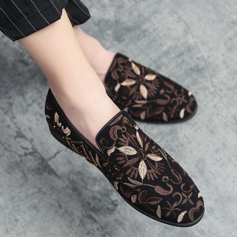 Мужские мокасины ручной работы с вышивкой. Мода имеет уникальный стиль. Повседневная офисная обувь для отдыха на открытом воздухе, вечеринок, для взрослых, для прогулок. Элегантная обувь.