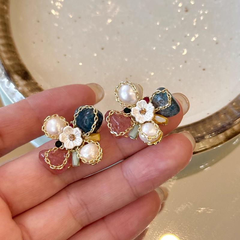 Корейские ретро-серьги с кристаллами: Высококачественный дизайн в тонах для женщин