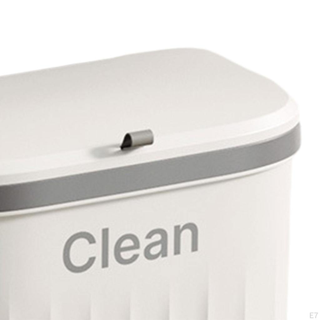 Compact Kitchen Compost Bin with Lid - Space-Saving Indoor Waste Solution