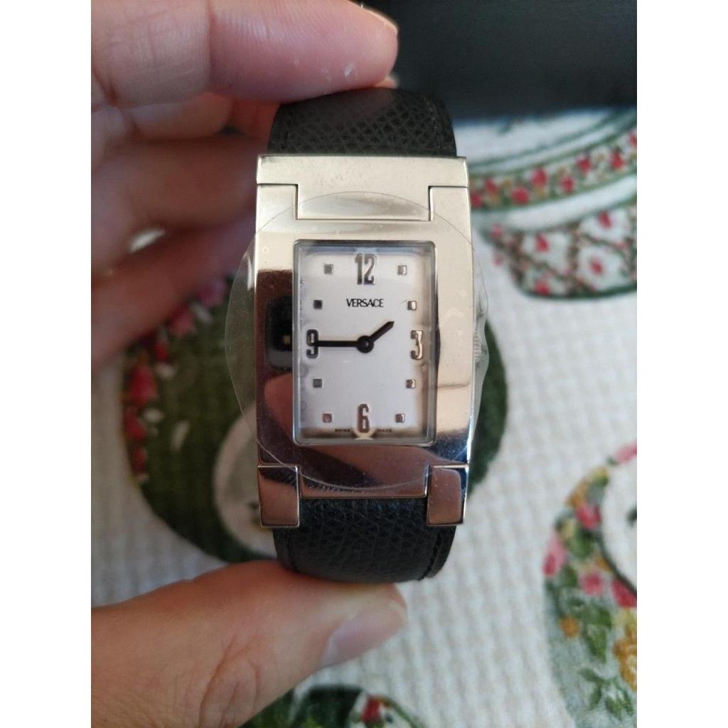 Подержанные часы Versace